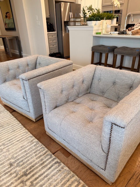 4 Hands Gray Upholstered Maxx Swivel  Chair  33x25x27