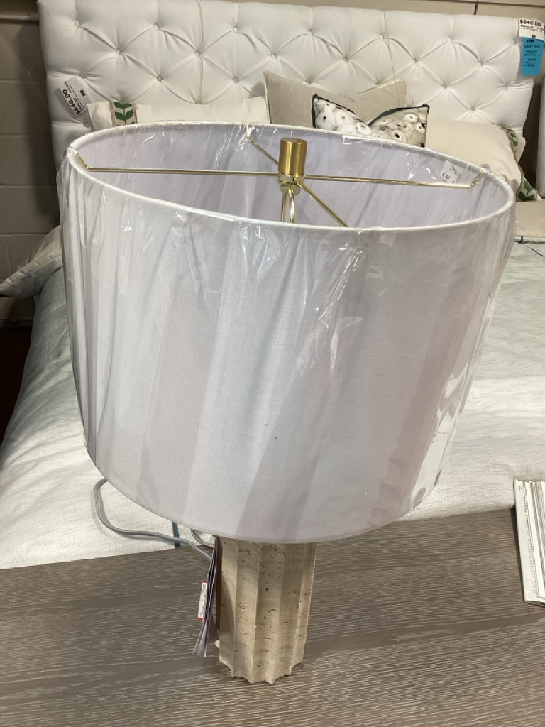 Remi 23.5"Table Lamp Beige Safaveih AB2BYM54