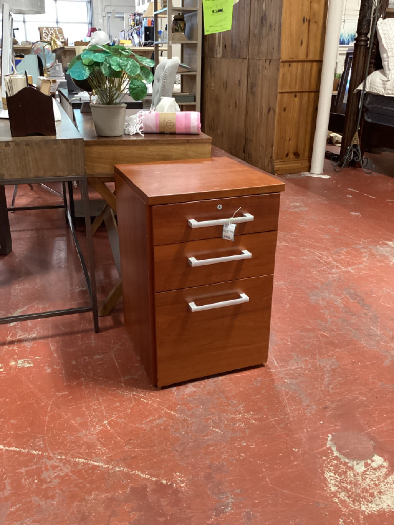 Storehouse Cherry Veneer file cabinet w/ 3 drawers 18 X 18" X 27" On Casters