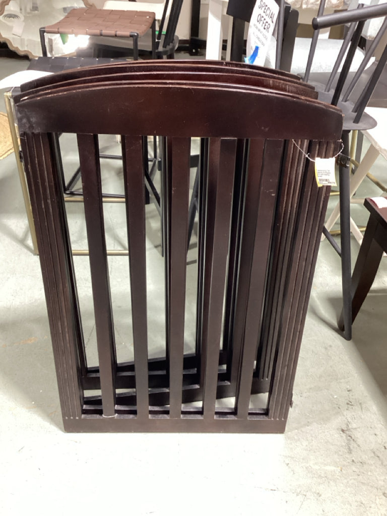 Freestanding Pet Gate by Frontgate 36"H w/5 folding Panels
