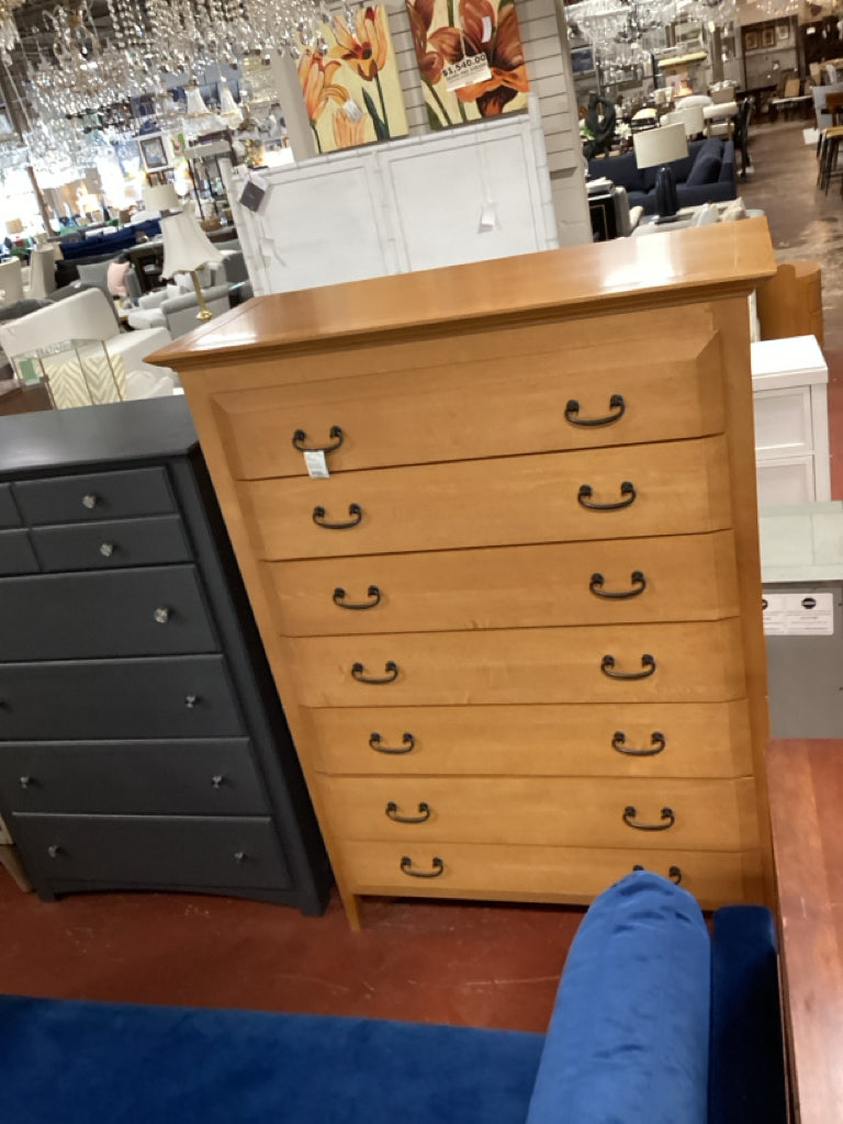 Shermag Tuscany Maple Chest of Drawers 46x22x59