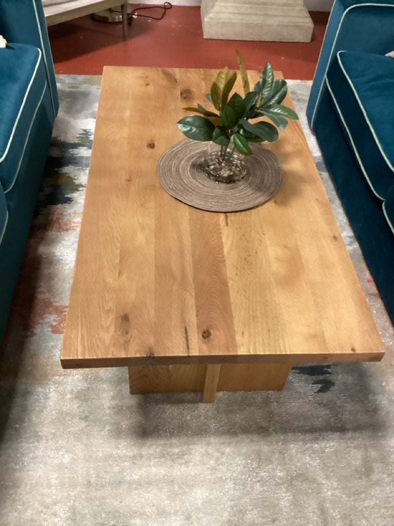 LuLu and Georgia Ashwood Coffee Table 51 x27.5 x17.5  CKRPSNMJ AS FOUND