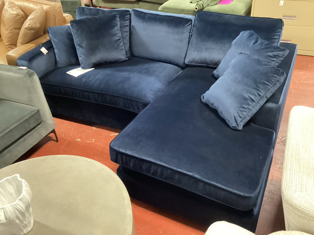 Havenly James 3-Seat Chaise Sectional 108x65x35  C4NYQJBN