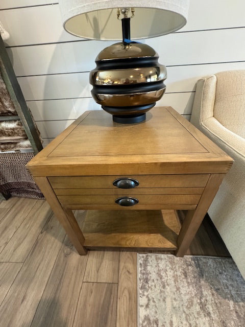 PAIR Coaster end table; 23x26x25   "As Found"