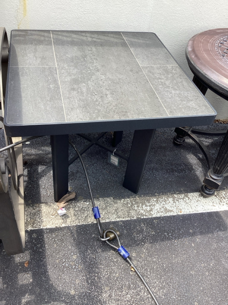 Gray Base w/ Gray Tile Top Outdoor Side Table 24" x 24" x 21"