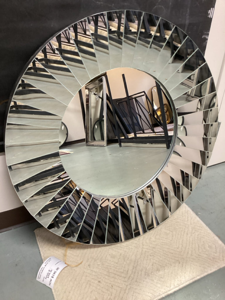Round Sunburst Mirror 33"D