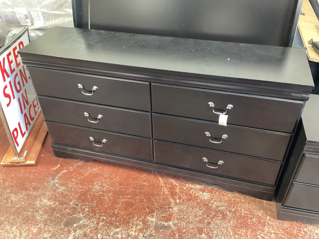 Huey Vineyard Black 6 Drawer  Dresser 59.76"W x 15.83"D x 32.48"H -