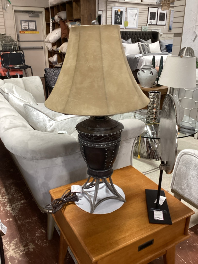 PAIR Western Lamps