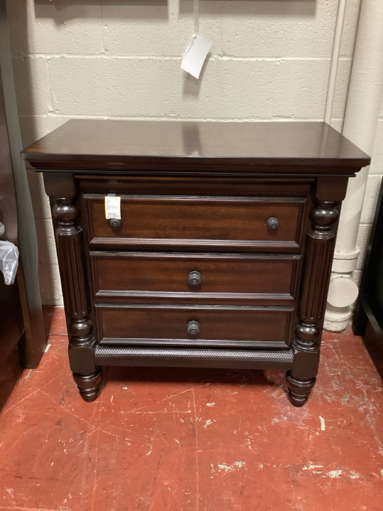 Ashley Porter 2 Drawer  Nightstand  33x19