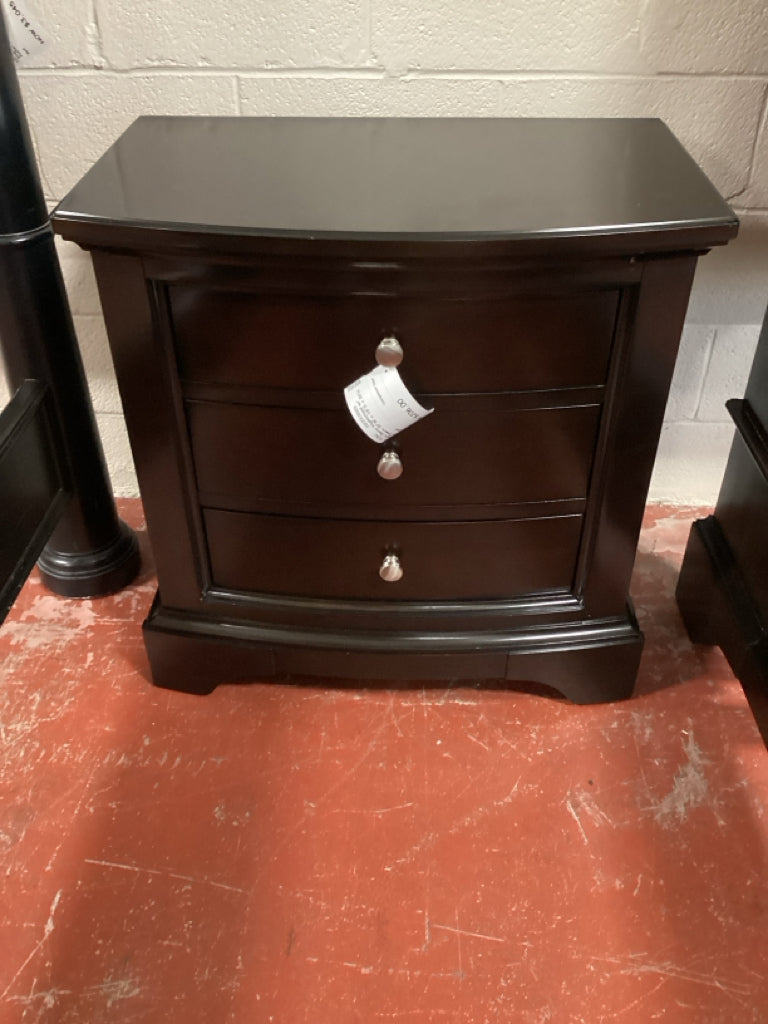 Whitmore Cherry Nightstand w/ Three Drawers 30"W x 18"D x 30"H