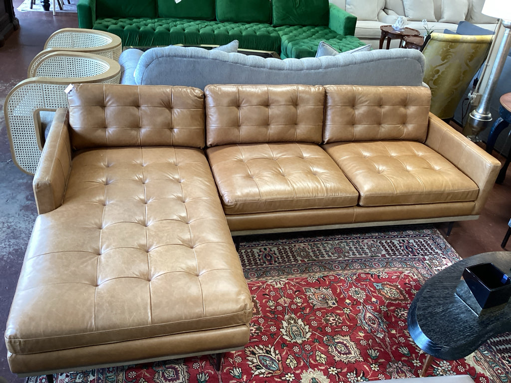 Four Hands Lexi Leather  Sectional / Camel 105 x 70