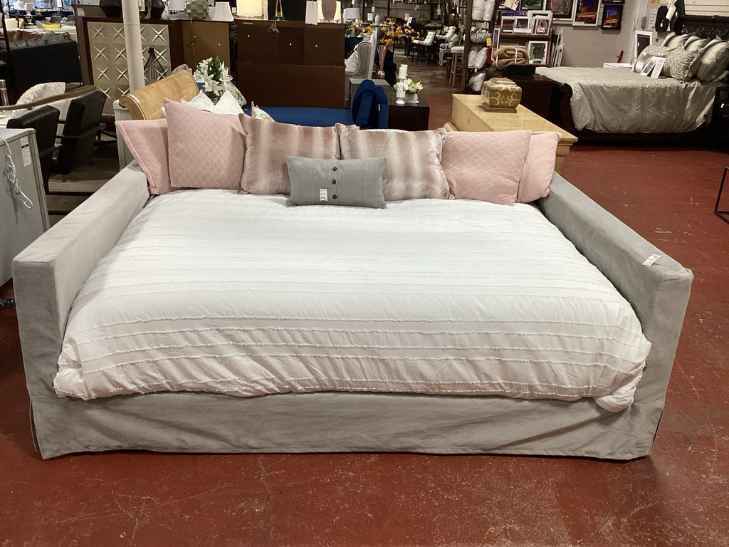 Queen Pottery Barn slipcovered  Day Bed   91 x 65 x 30 high