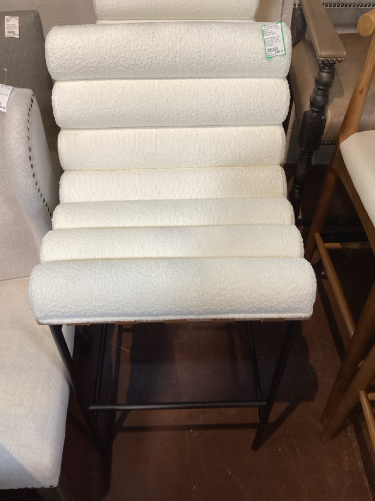 Denver Modern Vail Boucle WHITE Bar Stool 19.5 X 24 X 39  2PSJ9627