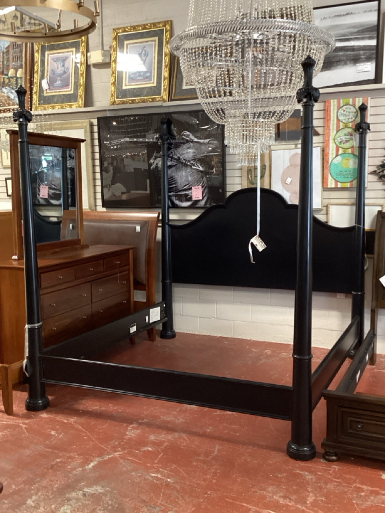 King Ferguson Copeland Venetian 4 Poster Black Bed