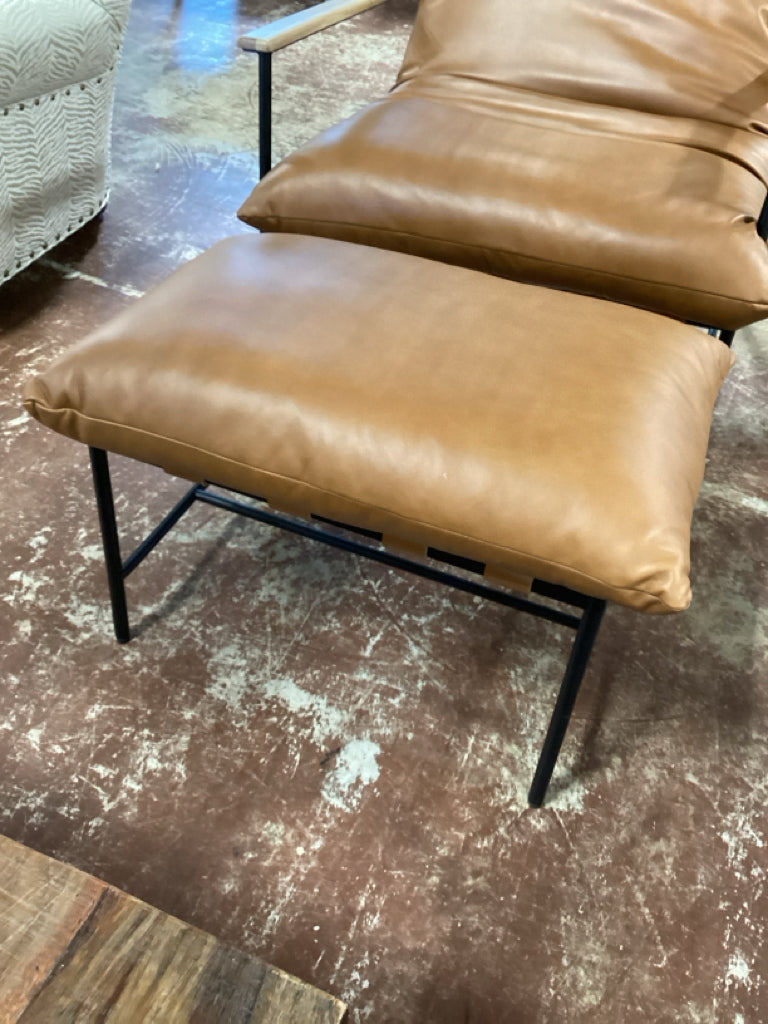 Denver Modern  Saddle Leather Ottoman 5ENLPLQ4
