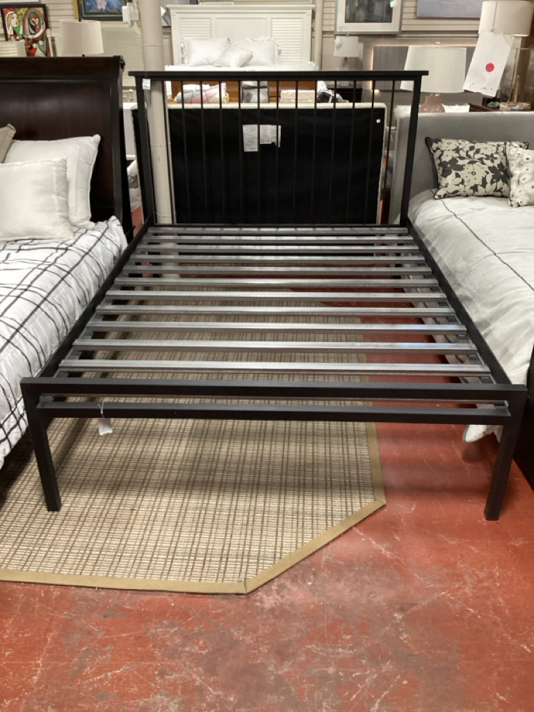 Queen Room & Board Mackintosh Low Footboard Bed