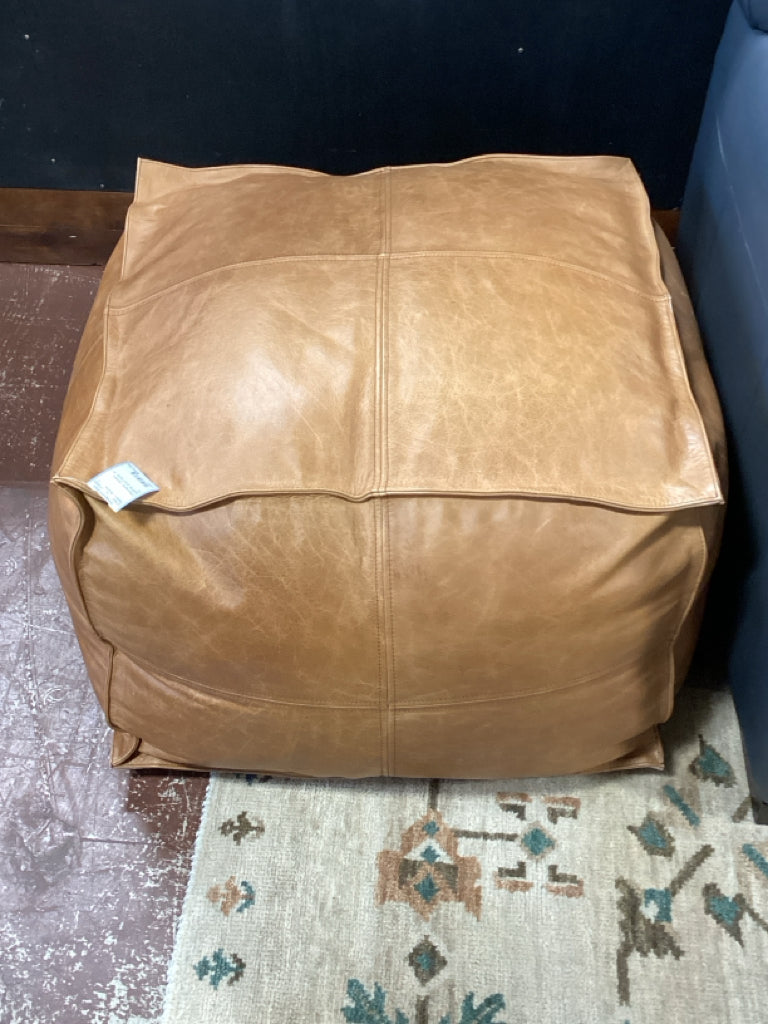 Ottomans / brown leather pouf style  31 x 31