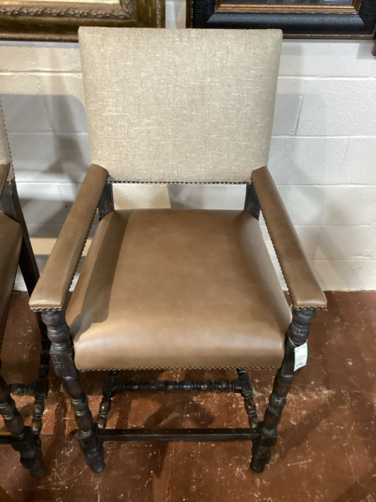Hill Country Hardwood & leather Bar Stool 23.5 x 25 x 48   BQ7L5EQK