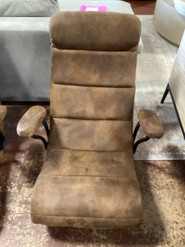 Pottery Barn Teen Trailblazer Gaming  Chair 30w x 35d x 33 hi