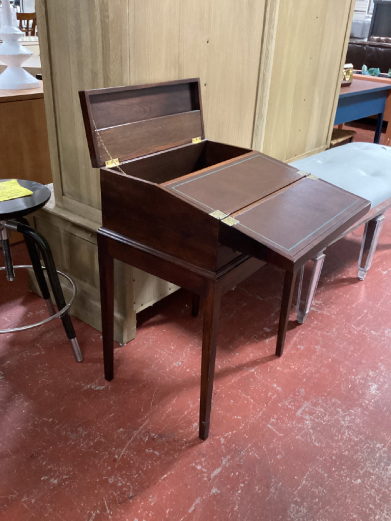 Pennsylvania House Vintage Mahogany Flip Top Writing Desk 10" X 16" X 31"