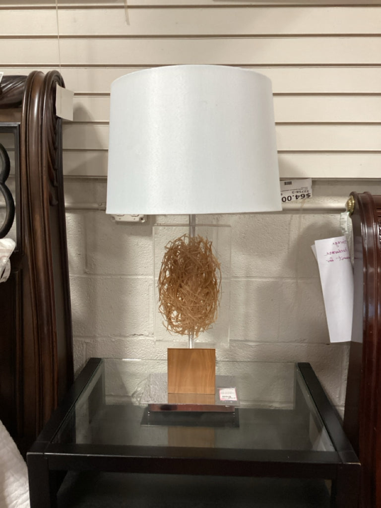 Lamp / chrome & acrylic with seagrass / cream shade 30"