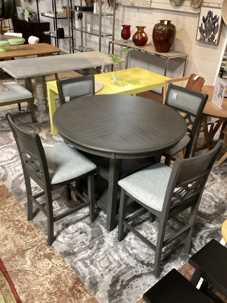 Mitchell 5 Piece Transitional Wood Counter Set in Gray76XPPZVA