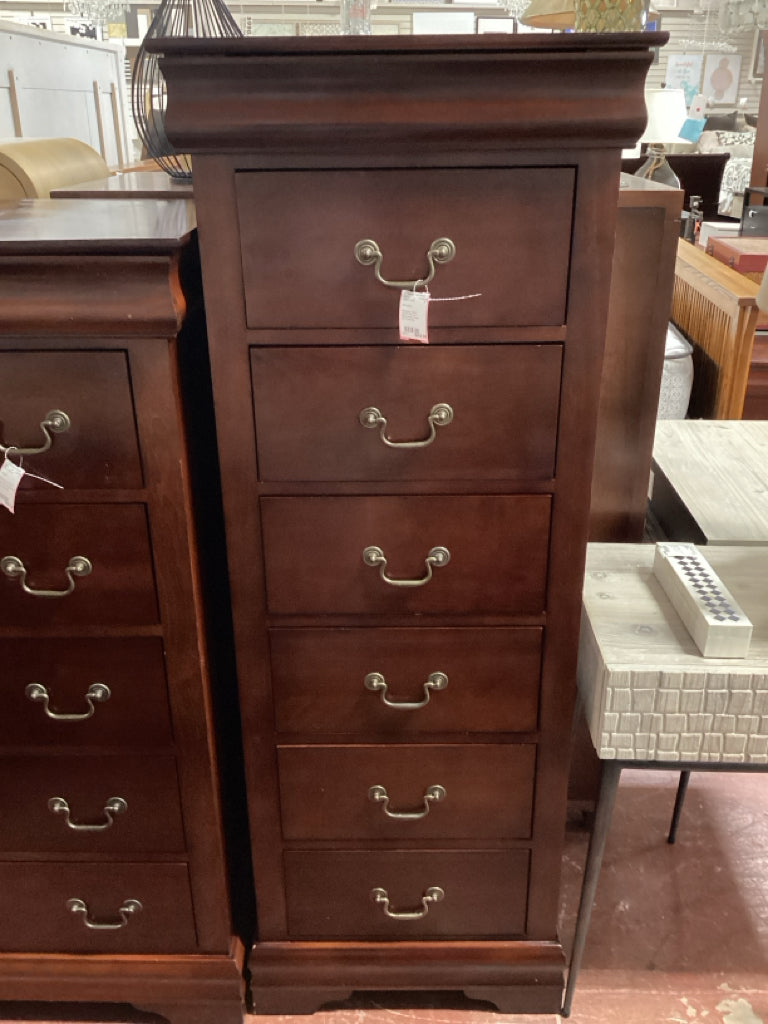 Mahogany Lingerie Chest /6 drwr with hidden jewelry drawer 22 x 15 x60 high