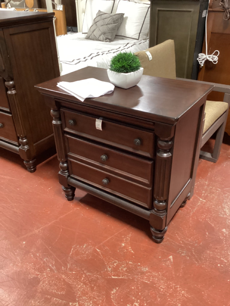PAIR Ashley "Key Town" 3 Drawer Nightstands 33 1/4x 19 1/4 x 33