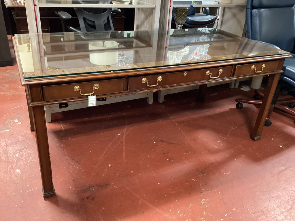 Council Craftsman Chippendale Style Mahogany Desk 71" W X 35" D X 30" H