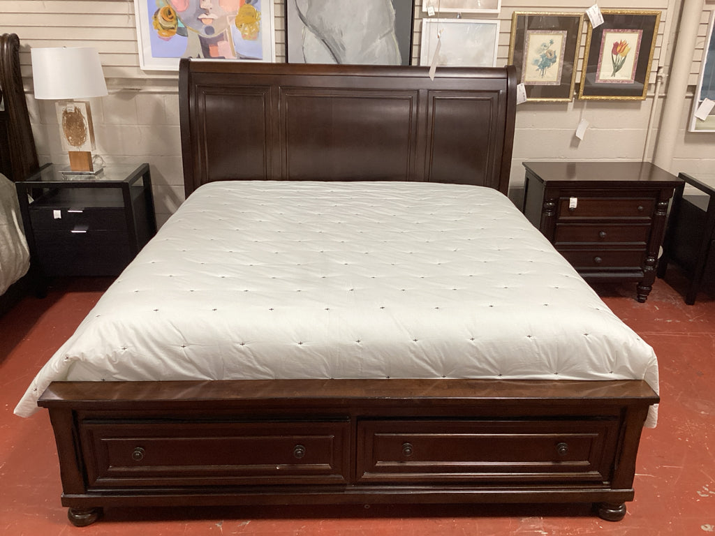 King Ashley Porter Bed w/Storage Hb,fb,rails,slats