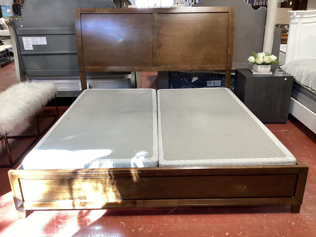 Ballard Walnut brown King  Bed