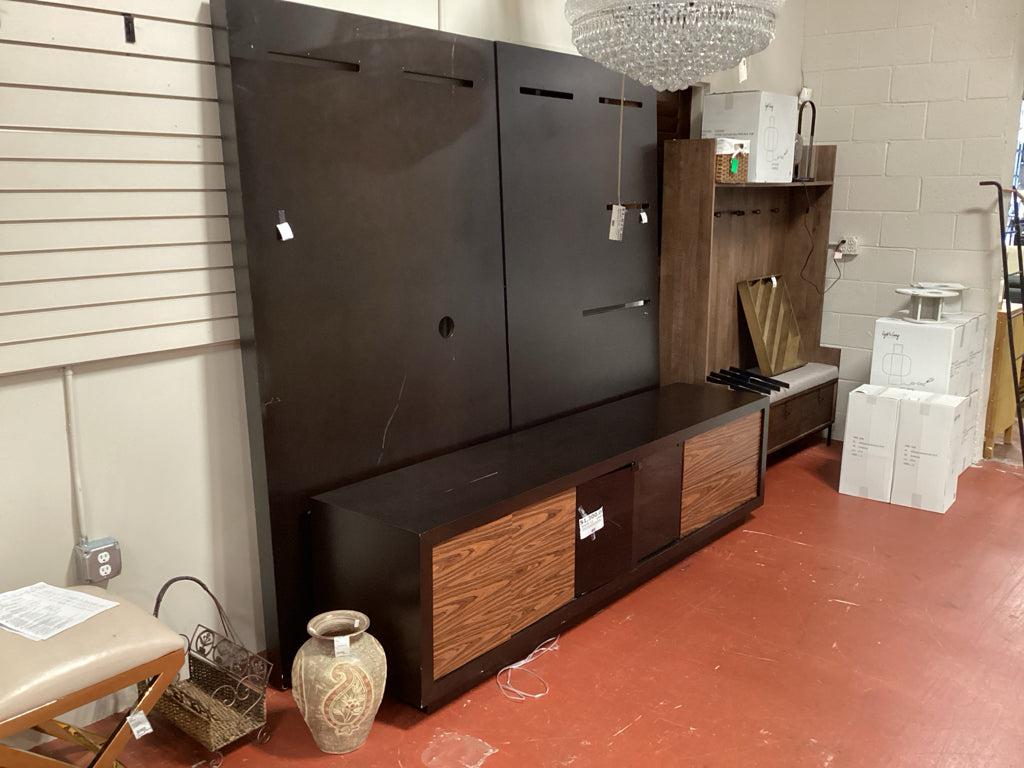 Entertainment Cabinet With Ebony & Kona TV mount 89x20x25