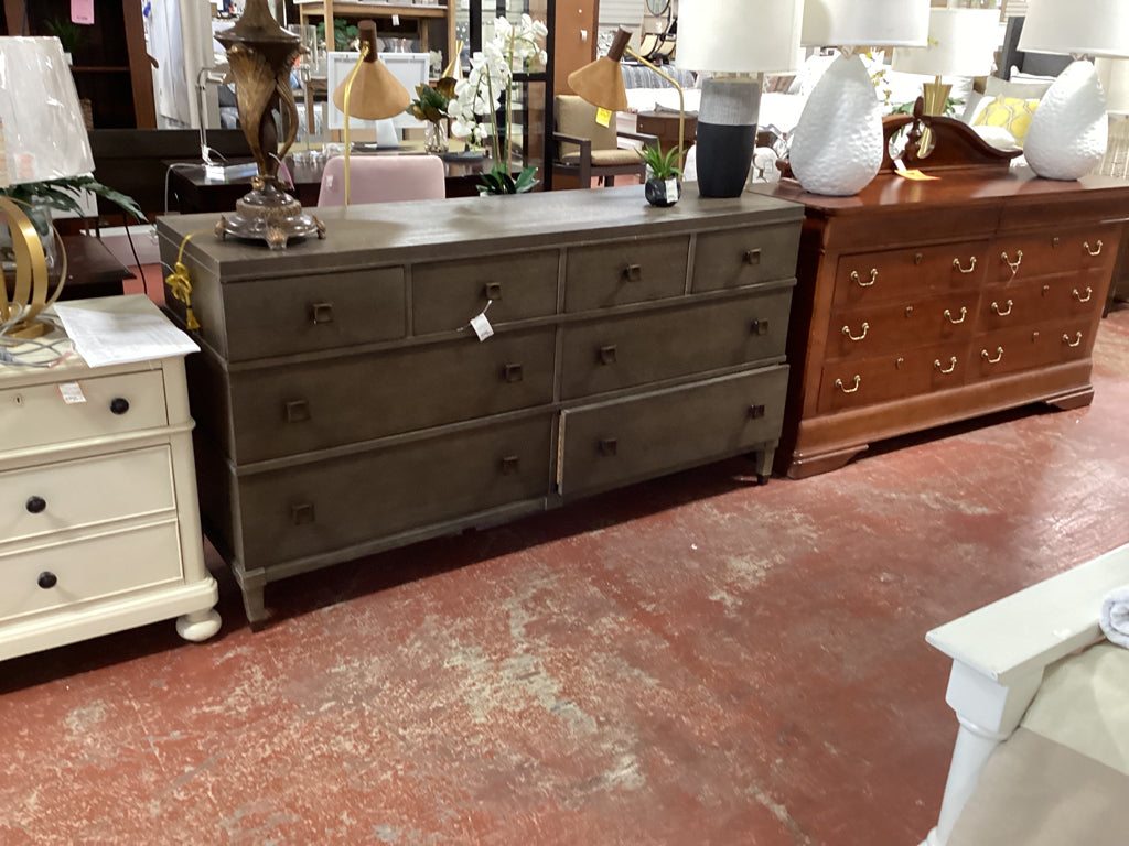 Universal 8 Drawer Dresser 68x19.5x36