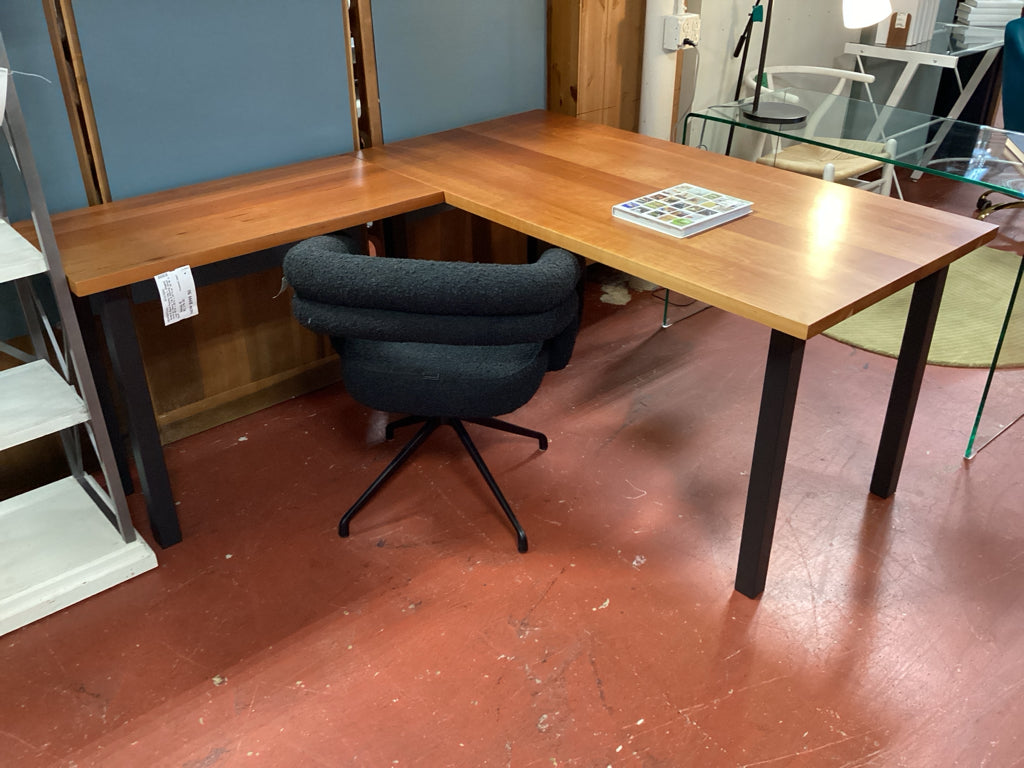 Room & Board Parsons Leg L-Shaped Desk w/ Cherry Top & Natural Steel Legs 60"W x