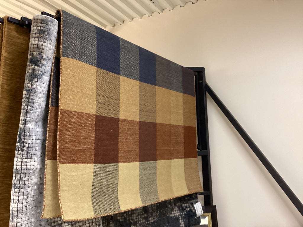 Contemporary Geometric Area Rug with Patchwork Block Design 5' X 8'