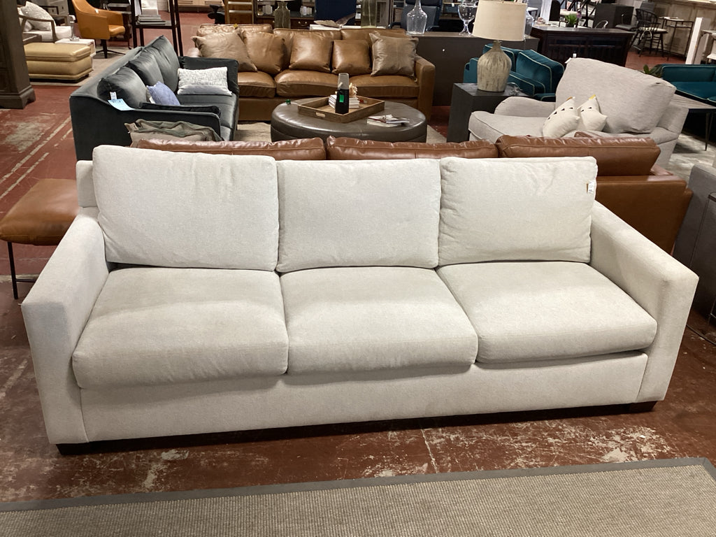Pottery Barn Sofa / off white 3 cushion 94 x 38 x 32 high