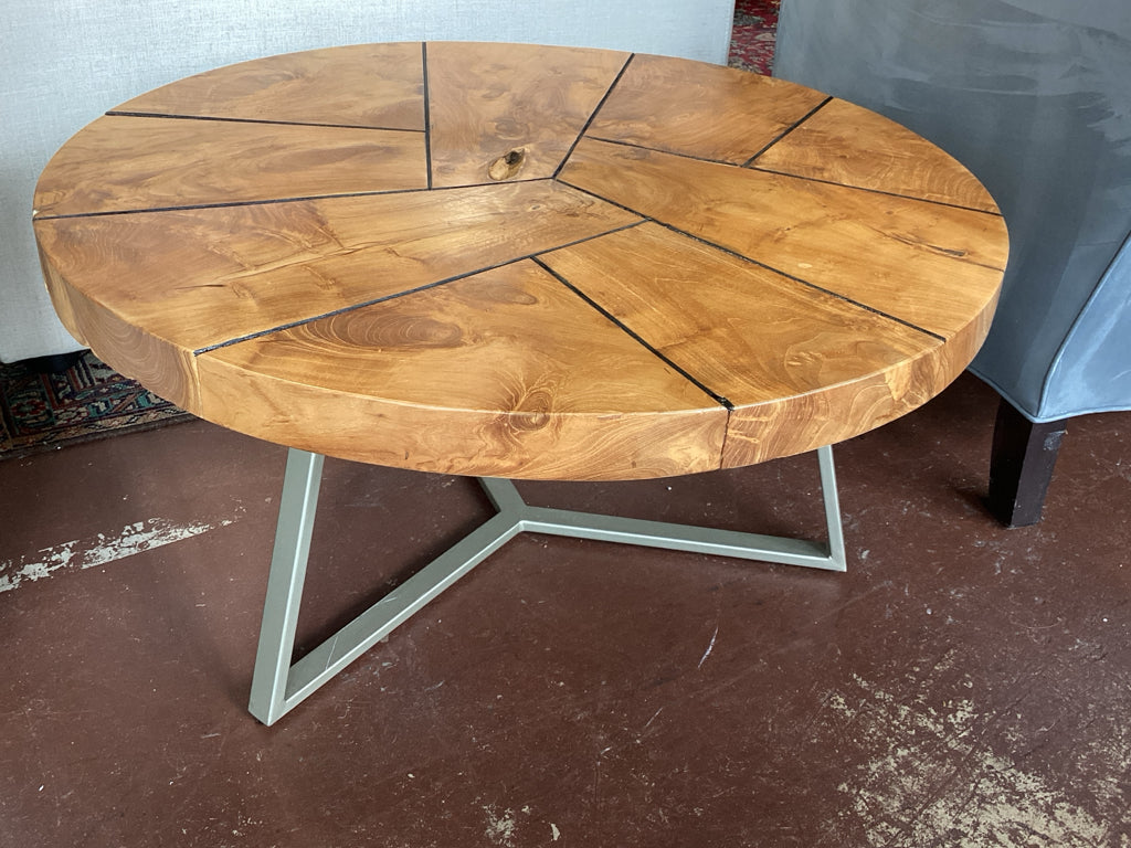 Leon Reclaimed Teakwood Coffee Table 31R x 16 H