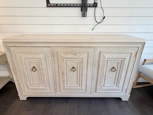 Universal California 3 Door Credenza in Malibu Finish (Cream) 69x19x39.5