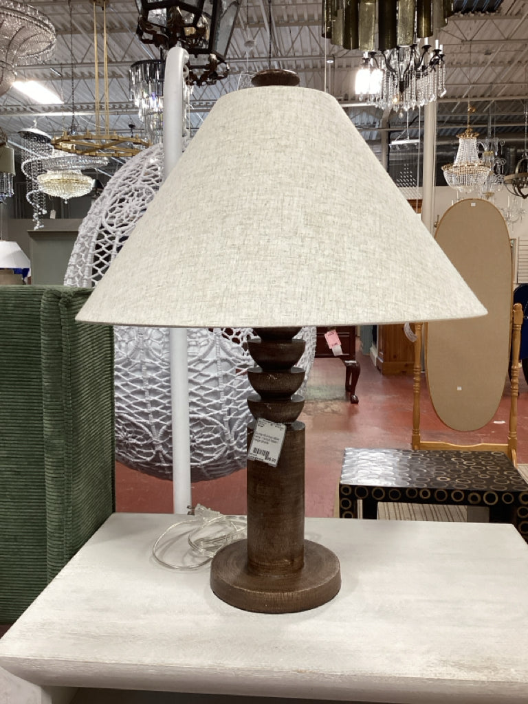 Surya Munisip table lamp  / wood base / beige shade