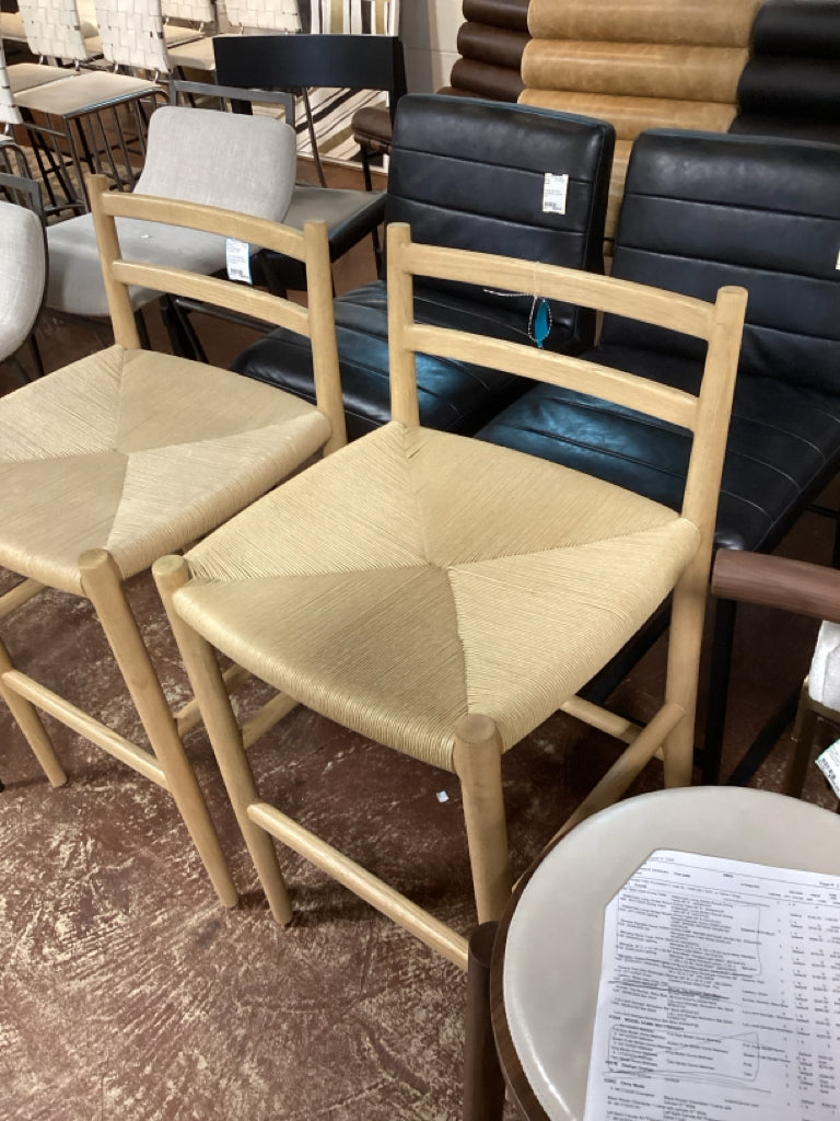 LuLu and Georgia Nicholson Bar Stool 5VW62T3E