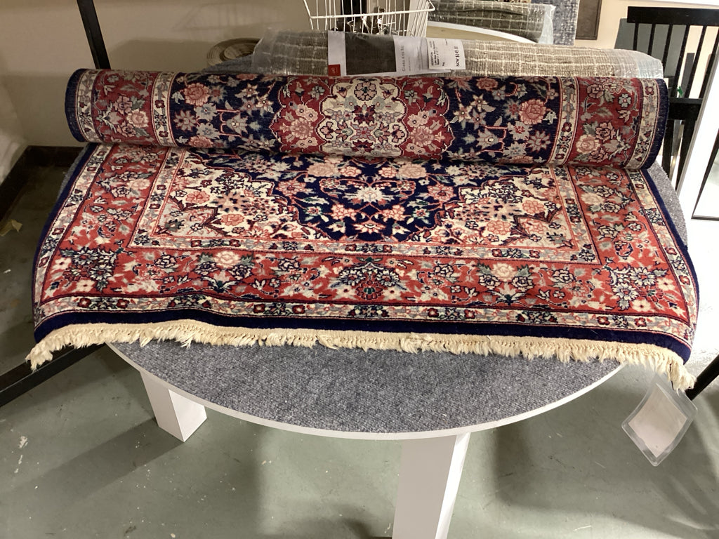 Persian Tabriz Hand Knotted Wool Blue,Red,Beige 4'x6'