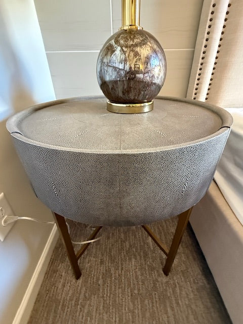 Mandalay Shagreen Moda Sidetable w/ 1 Drawer