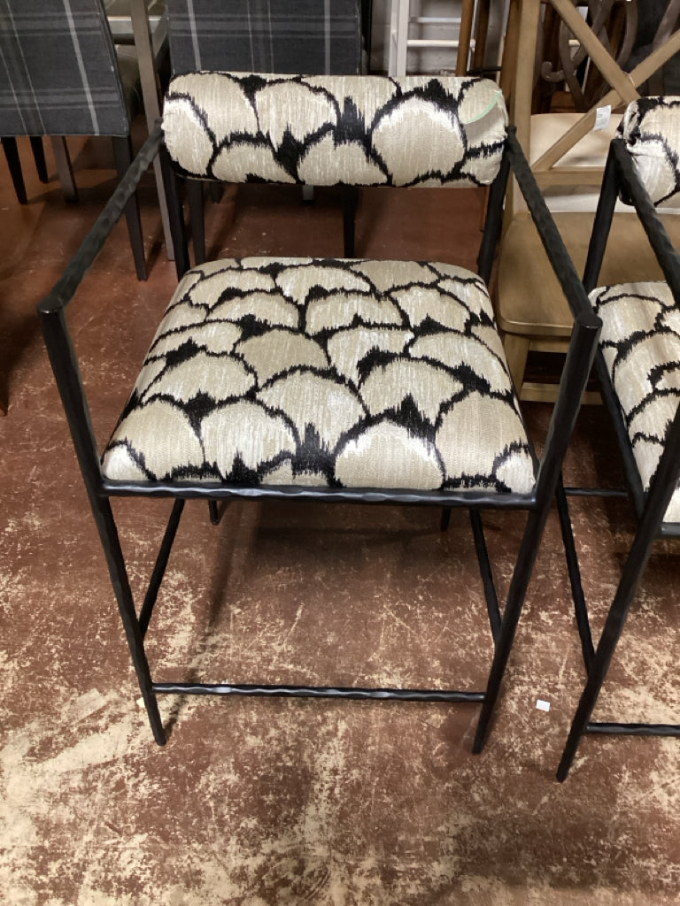 Arteriors  Barbana Counter Stool Ocelot Embroidery   21x 33x 22   8XG4SM95