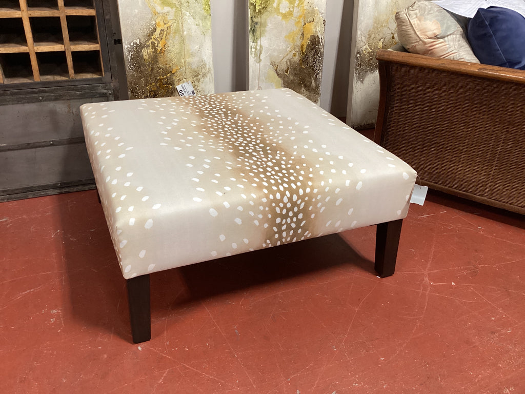 Havenly Cocktail Ottoman Fawn  35"x 17"x 35"H    5H2HFWSR