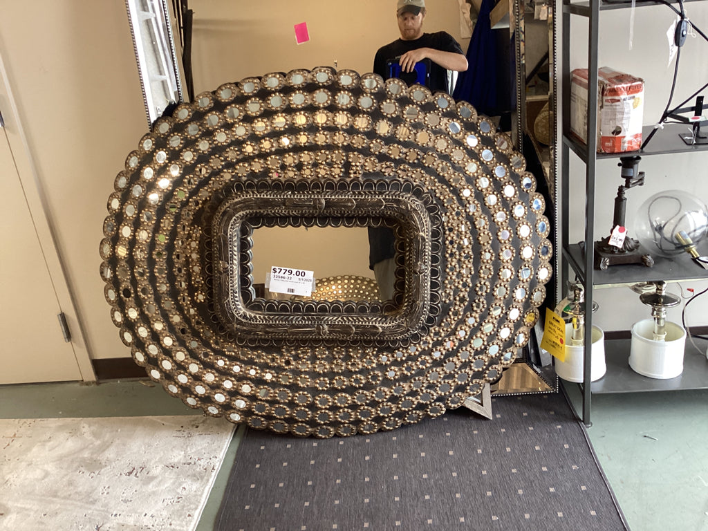 Mirror / Peacock silver oval 47 x 58