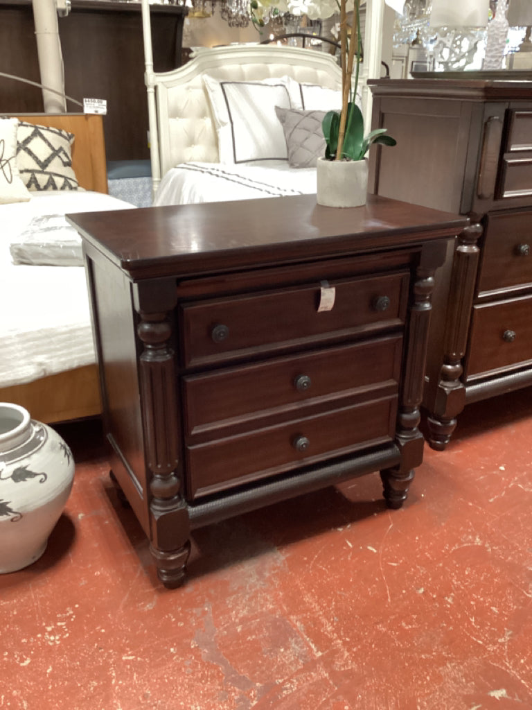 PAIR Ashley "Key Town" 3 Drawer Nightstands 33 1/4x 19 1/4 x 33