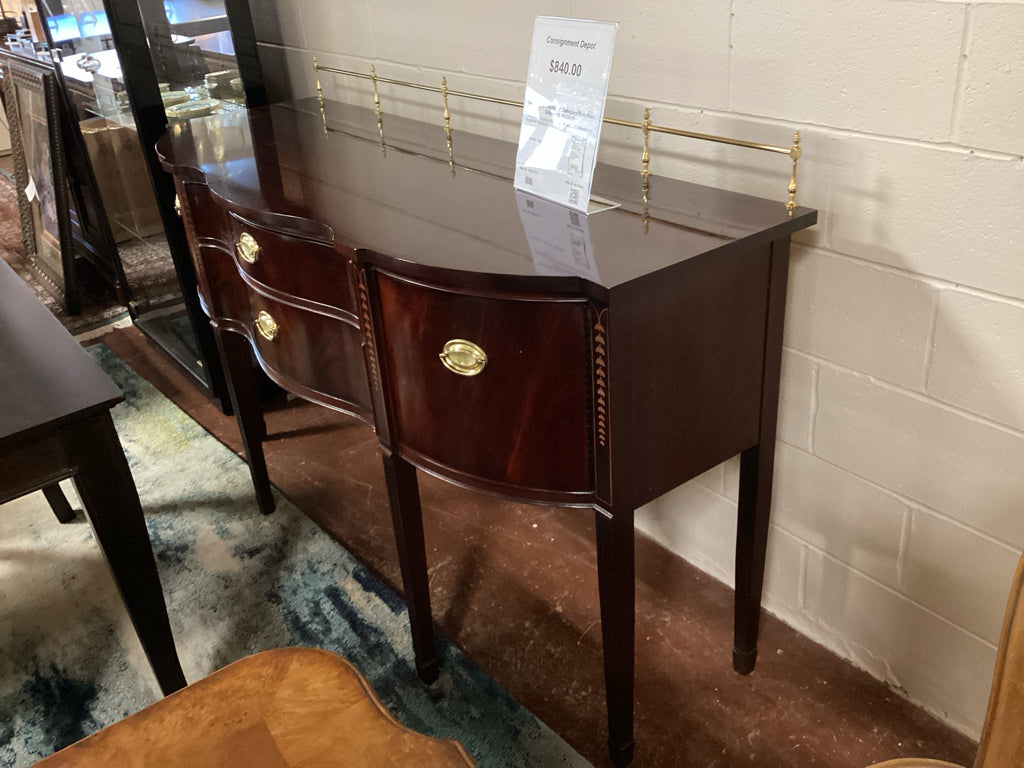 Thomasville Traditional Mahogany Bow-Front Sideboard 66x25x40