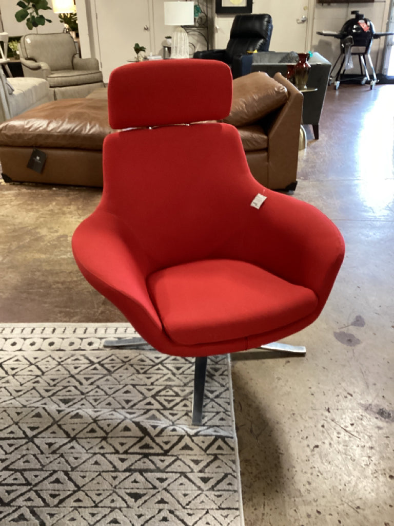 Steelcase Coalesse Bob lounge chair / red 35 x 32 x41 high