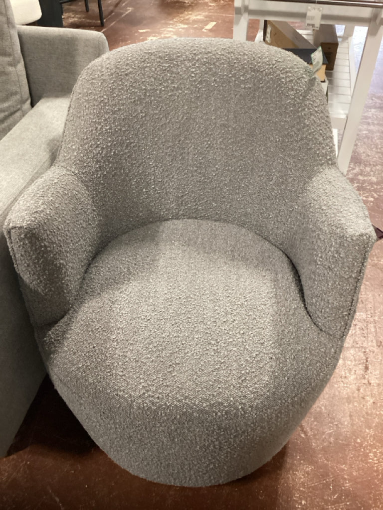 Safavieh Couture Christian Light Grey Boucle Swivel Accent Chair 4GGYP898