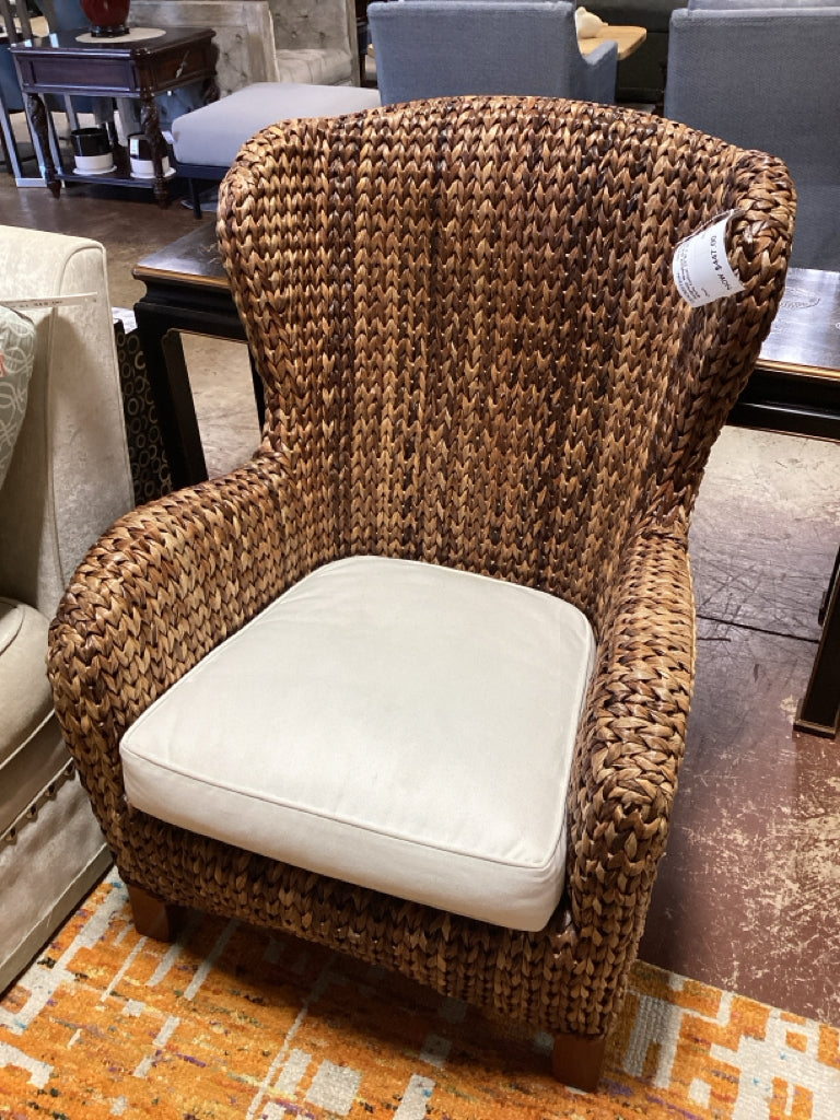 Seagrass Wingback Arm Chair w/ White Cushion 29"W x 24"D x 40"H